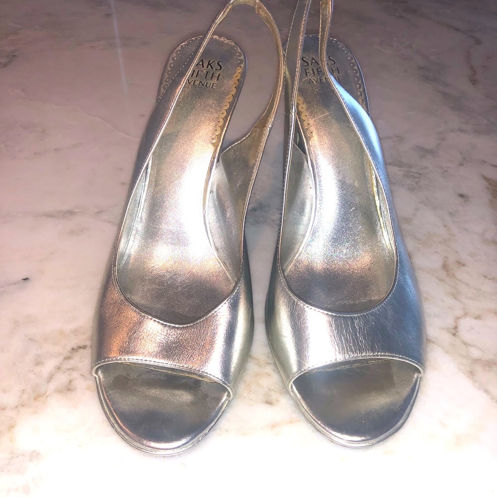 Saks fifth Avenue sling back silver peep toe heels